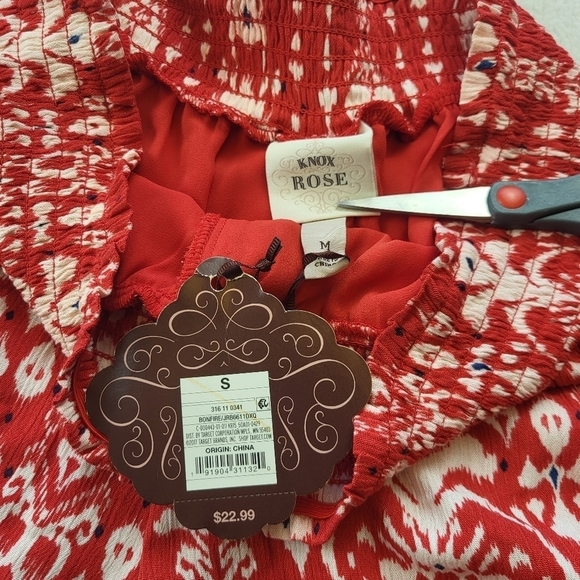 Knox Rose Red Flowy Boho Pull-On Lined Shorts Smoked Waist Women's Size Med - Picture 4 of 8